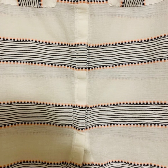 Old Navy•Button-up Shirt - Picture 4 of 7